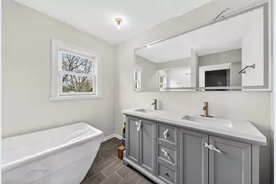 1404 Amy Lane, Libertyville, IL 60048 - Photo 26