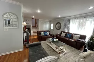 410 E Garwood Ave, Mount Prospect, IL 60056 - Photo 4