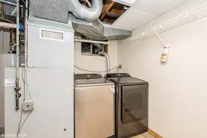 6846 N Dowagiac Avenue, Chicago, IL 60646 - Photo 36