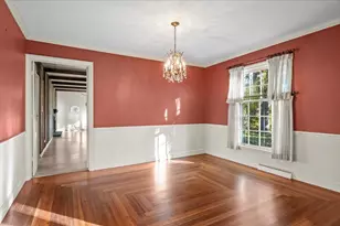 236 Bristol St, Northfield, IL 60093 - Photo 8