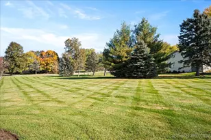 39W955 Deer Run Dr, Saint Charles, IL 60175 - Photo 28