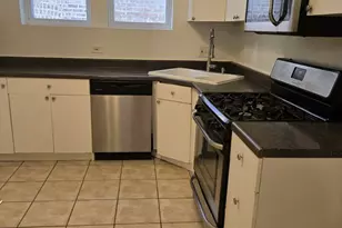 6518 N Mozart St, Chicago, IL 60645 - Photo 4