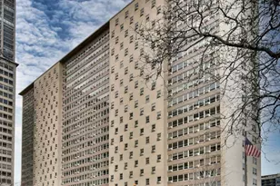 3950 N Lake Shore Dr, Chicago, IL 60613 - Photo 2