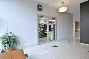 3950 N Lake Shore Dr, Chicago, IL 60613 - Photo 26