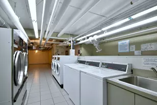 3950 N Lake Shore Dr, Chicago, IL 60613 - Photo 30