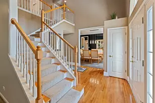 601 Woods Creek Ln, Algonquin, IL 60102 - Photo 2