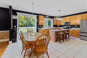 601 Woods Creek Ln, Algonquin, IL 60102 - Photo 10