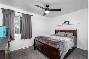 618 Fort St, Ottawa, IL 61350 - Photo 12