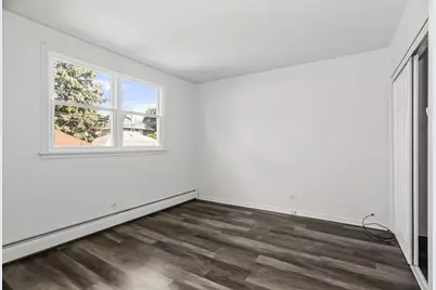 4028 W Waveland Avenue, Chicago, IL 60641 - Photo 10