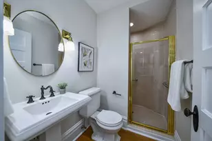 223 N Ellsworth St, Naperville, IL 60540 - Photo 18