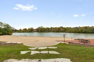 120 Lakeview Dr, Bloomingdale, IL 60108 - Photo 22