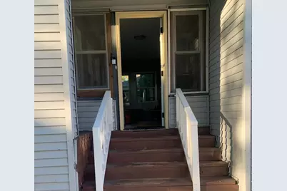 378 S Evergreen Avenue, Kankakee, IL 60901 - Photo 2