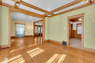 878 S Wildwood Ave, Kankakee, IL 60901 - Photo 18