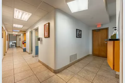 10144 S Western Avenue, Chicago, IL 60643 - Photo 10