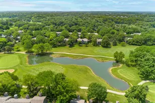 450 Woodview Rd, Lake Barrington, IL 60010 - Photo 28