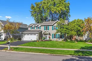 2482 Hedge Row Dr, Aurora, IL 60502 - Photo 2