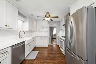 [Address not provided], Palatine, IL 60067 - Photo 8