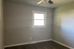 2721 Cascade Dr, Rockford, IL 61109 - Photo 10