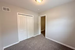 5245 S Mayfield Ave, Chicago, IL 60638 - Photo 24