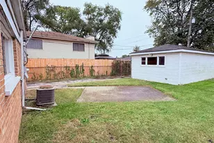 14738 Blackstone Ave, Dolton, IL 60419 - Photo 18