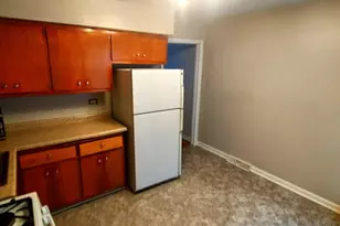 2430 E 73rd St, Chicago, IL 60649 - Photo 10