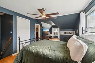694 S York St, Elmhurst, IL 60126 - Photo 18