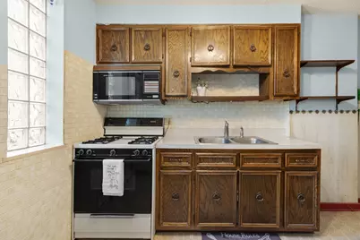 913 N Raynor Avenue, Joliet, IL 60435 - Photo 10