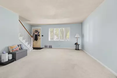 913 N Raynor Avenue, Joliet, IL 60435 - Photo 4