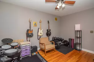 300 Opatrny Dr, Fox River Grove, IL 60021 - Photo 16