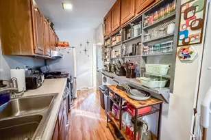 1814 Larch Pl, Urbana, IL 61801 - Photo 8