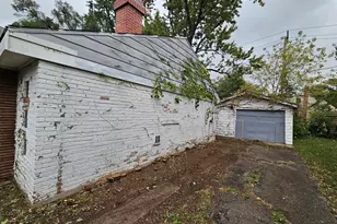 1647 Shirley Dr, Calumet City, IL 60409 - Photo 4