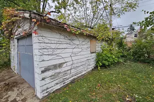 1647 Shirley Dr, Calumet City, IL 60409 - Photo 6