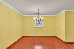 107 N Elm St, Champaign, IL 61820 - Photo 12