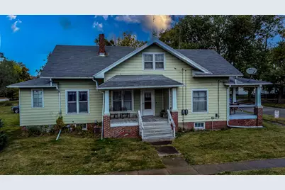 300 N Axtel Avenue, Milford, IL 60953 - Photo 4