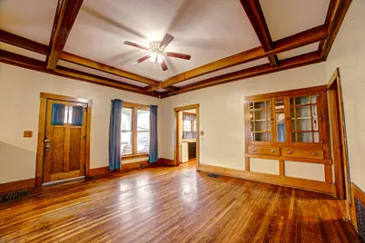 300 N Axtel Avenue, Milford, IL 60953 - Photo 8