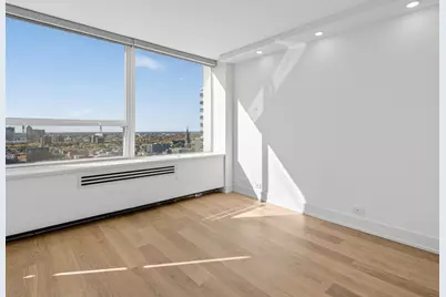 1455 N Sandburg Terrace #2403, Chicago, IL 60610 - Photo 12