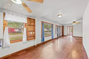 501 E McClelland St, Monticello, IL 61856 - Photo 10