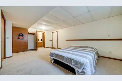 13116 Springhill Drive, Winnebago, IL 61088 - Photo 32