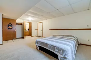 13116 Springhill Dr, Winnebago, IL 61088 - Photo 32