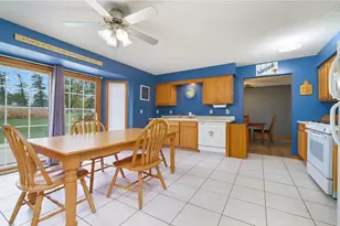 13116 Springhill Dr, Winnebago, IL 61088 - Photo 14