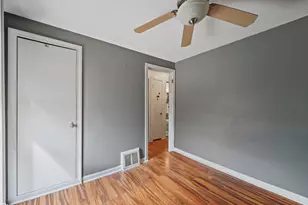 11342 S Ave J, Chicago, IL 60617 - Photo 8