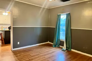 375 W Franklin St, Paxton, IL 60957 - Photo 6