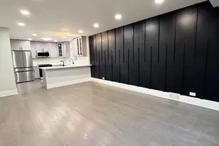 3024 W Fargo Ave, Chicago, IL 60645 - Photo 10