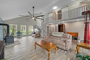 3 Oak Ridge Dr, Newark, IL 60541 - Photo 12