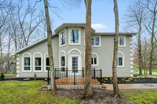 3 Oak Ridge Dr, Newark, IL 60541 - Photo 2