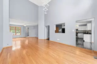 7124 168th St, Tinley Park, IL 60477 - Photo 8