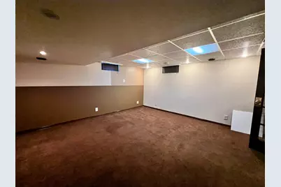 977 N Oakland Avenue, Decatur, IL 62522 - Photo 44