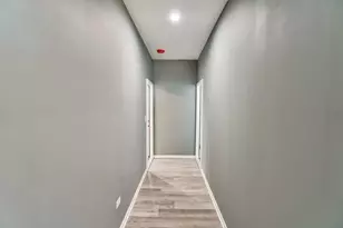 3115 W Flournoy St, Chicago, IL 60612 - Photo 2