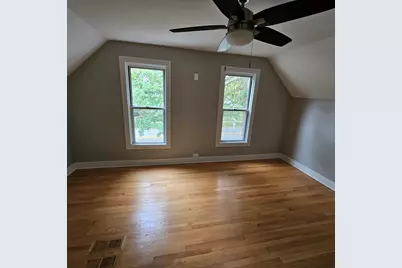 121 4th Street, Libertyville, IL 60048 - Photo 14