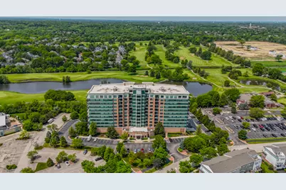 6420 Double Eagle Drive #610, Woodridge, IL 60517 - Photo 2